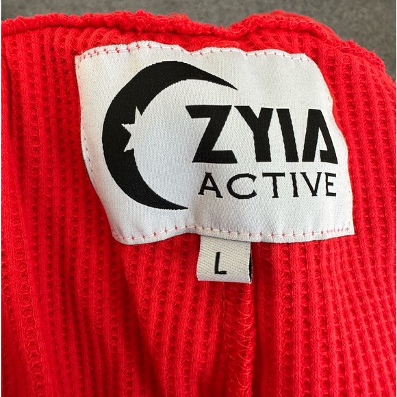 Red Zyia joggers - Picture 3 of 3